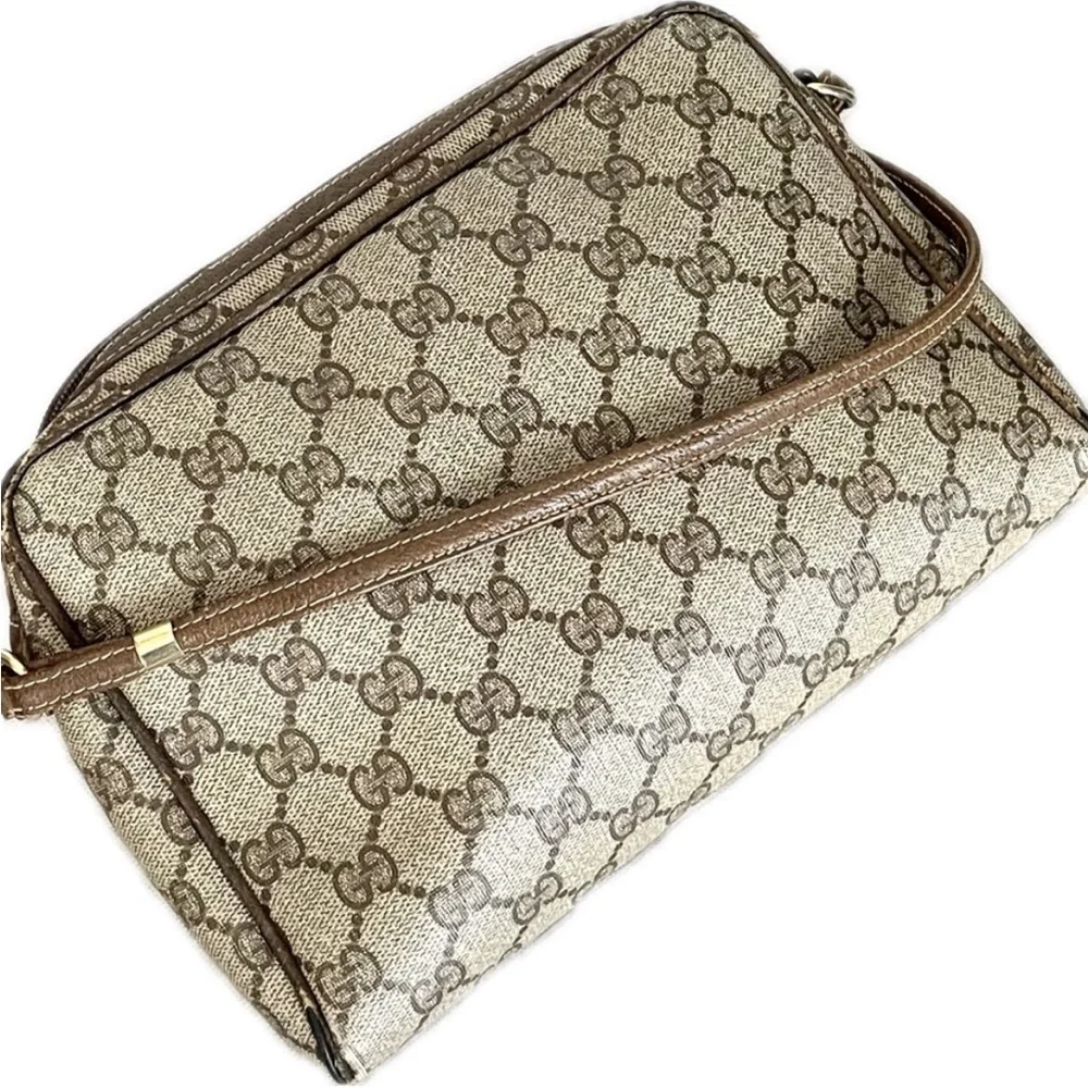 Gucci Micro GG Supreme Vintage Bag - Picture 2 of 11